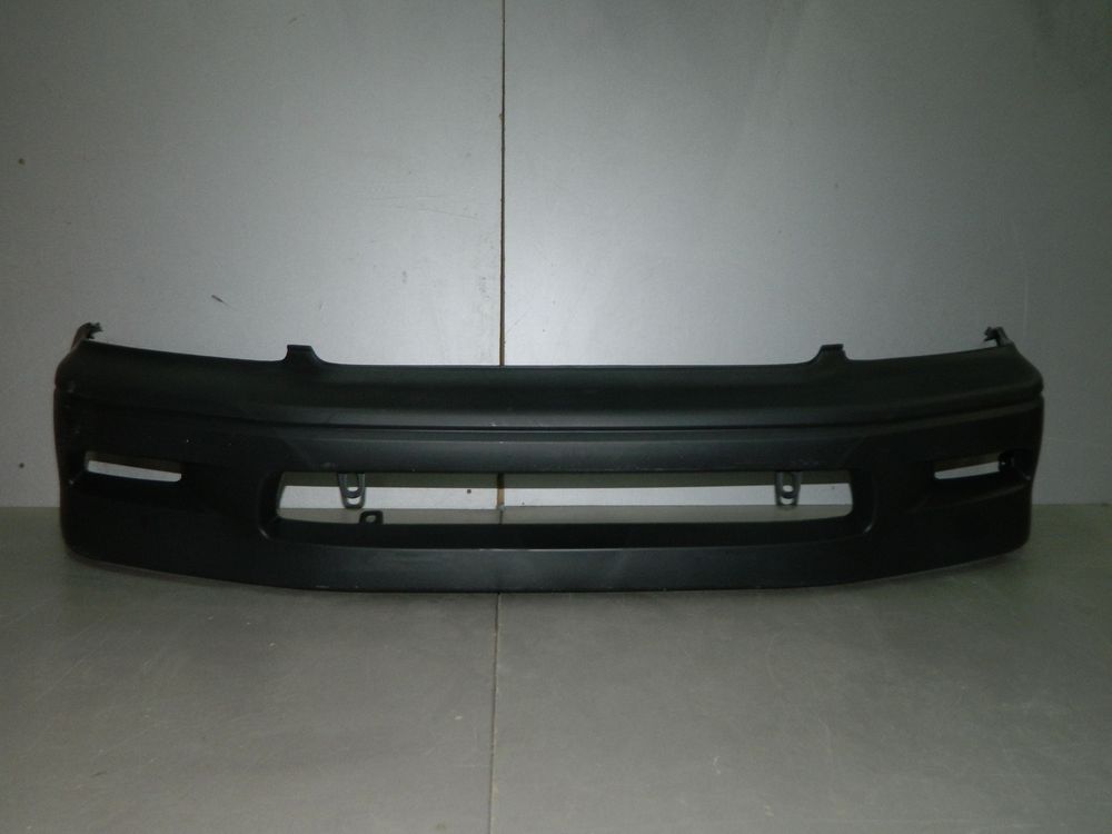 Бампер передний MITSUBISHI MR972520 MITSUBISHI LANCER 2001-2003