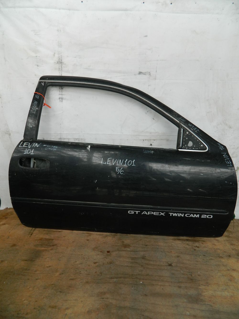 Дверь TOYOTA COROLLA LEVIN AE101 Перед Прав (Контрактный) 72355741