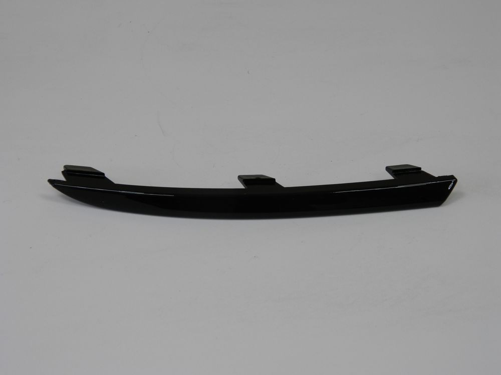 Молдинг бампера JORDEN JH026RF853841 VOLKSWAGEN POLO седан 14- (черный) Задн Лев