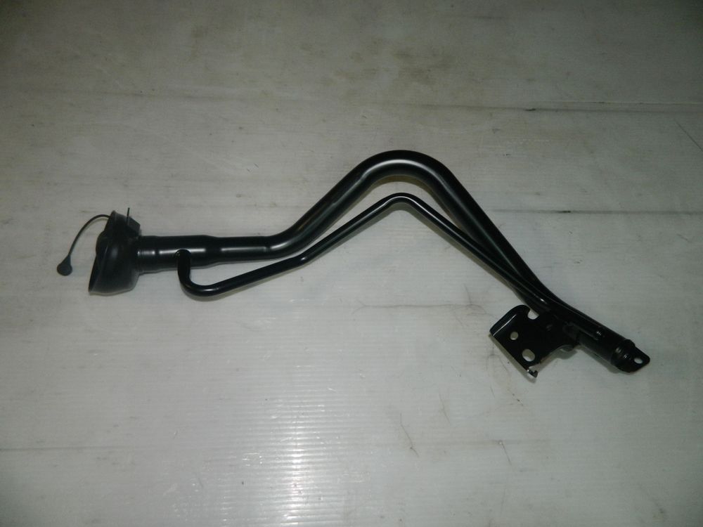 Горловина топливного бака GENERAL PARTS 1722195F0A NISSAN ALMERA / SUNNY B15 1998-