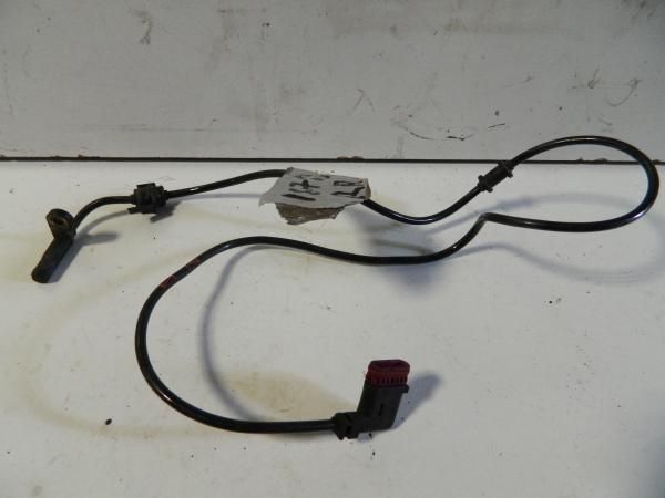Датчик ABS MERCEDES C180 CL203 Зад Прав (Контрактный)