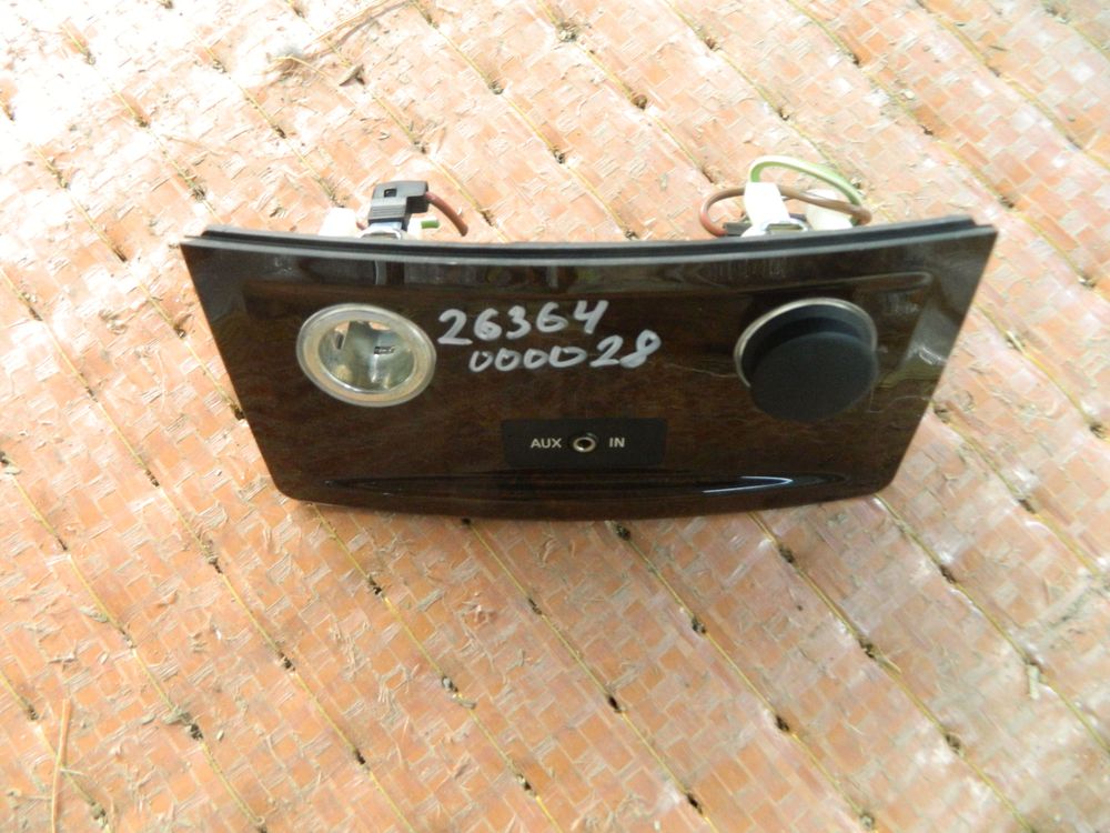Накладка консоли BMW 5-SERIES E60 (Контрактный) 26364000028