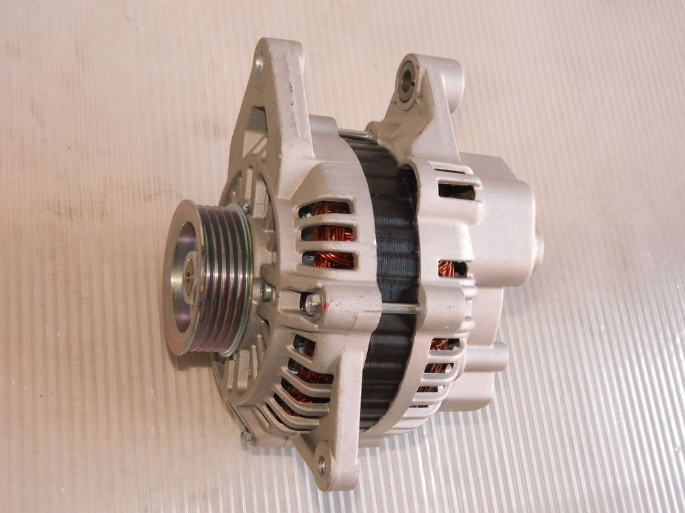 Генератор GENERAL PARTS ALMI003 MITSUBISHI PAJERO V12V 6G72
