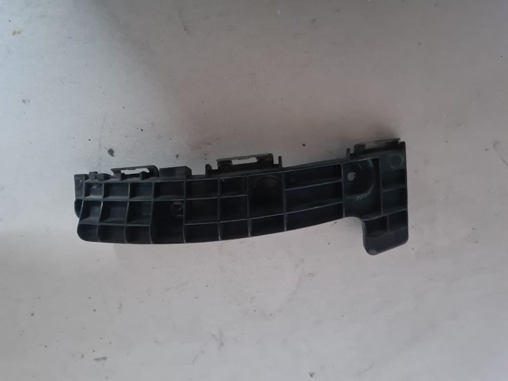 Крепление бампера LEXUS RX350 GGL10 Зад Прав (Контрактный) 21414000025