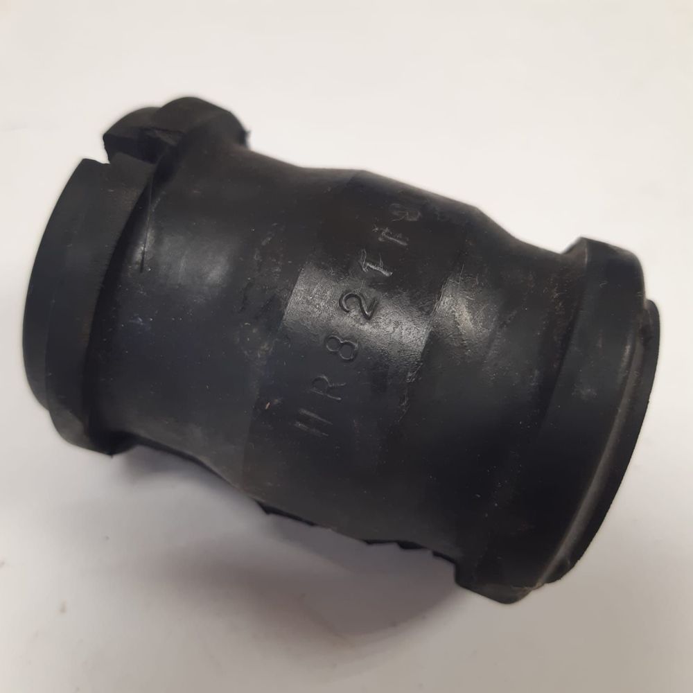 Сайлентблок TOYOTA 4864032040 Camry