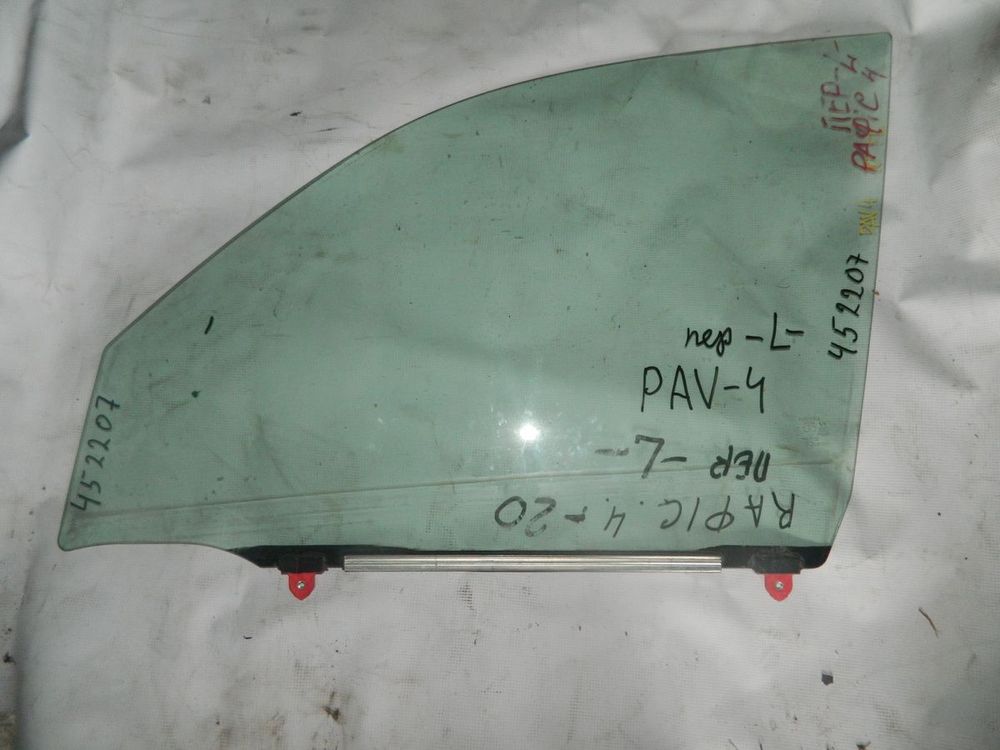 Стекло двери TOYOTA RAV4 20 Перед. Лев (Контрактный) 452207
