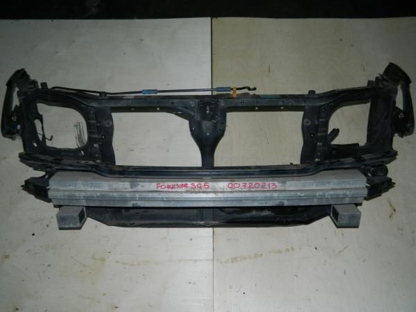 Рамка радиатора SUBARU Forester SG5 (Контрактный) 00720213