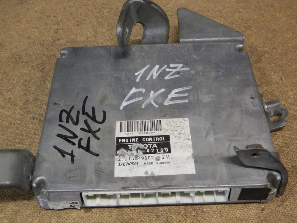 Блок управления ДВС TOYOTA PRIUS 1NZFXE (Контрактный) 79590509
