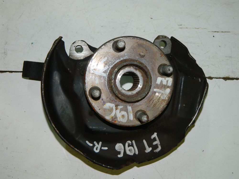 Ступица TOYOTA CALDINA ET196 Перед Прав (Контрактный) 40951028