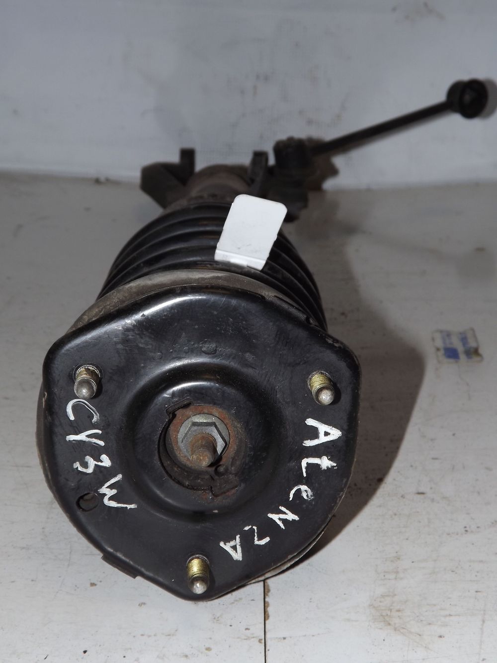 Стойка подвески MAZDA ATENZA GY3W Перед Лев (Контрактный) 35023795