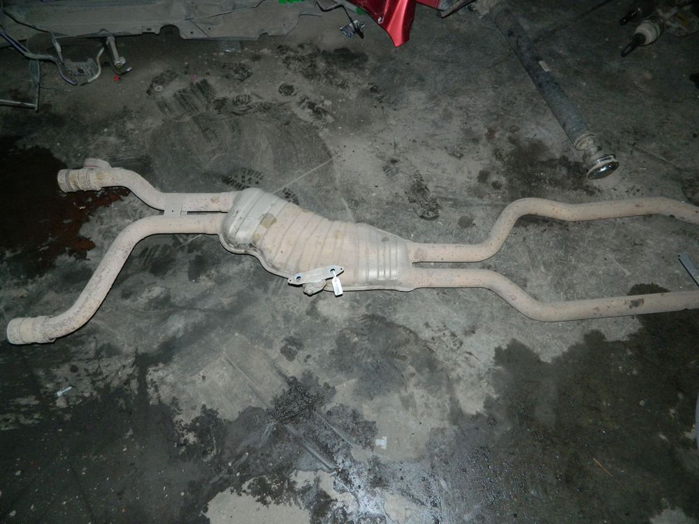 Глушитель AUDI Q7 4L BAR (Б/У)