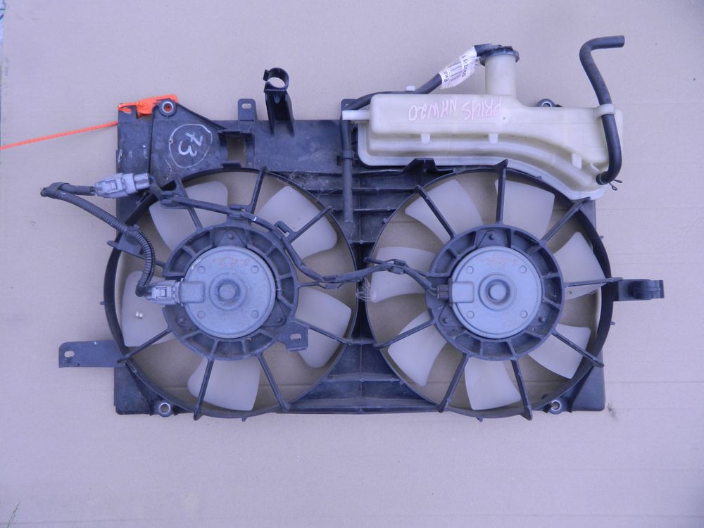 Диффузор радиатора TOYOTA PRIUS NHW20 (Контрактный) 65243167