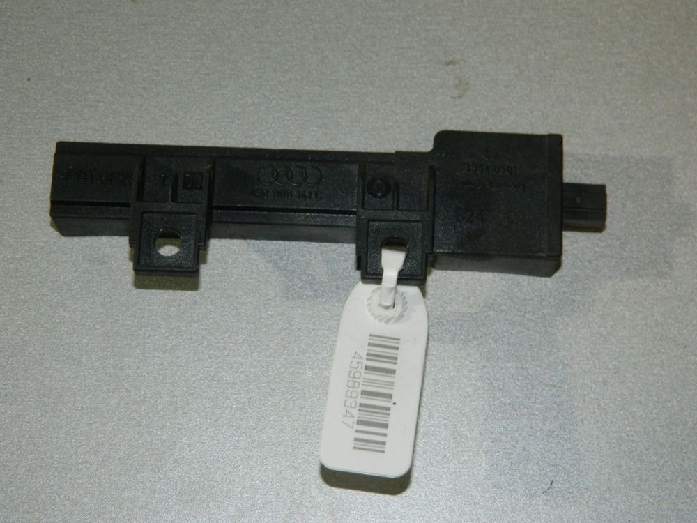 Антенна AUDI Q7 4L BAR (Б/У) 45989347
