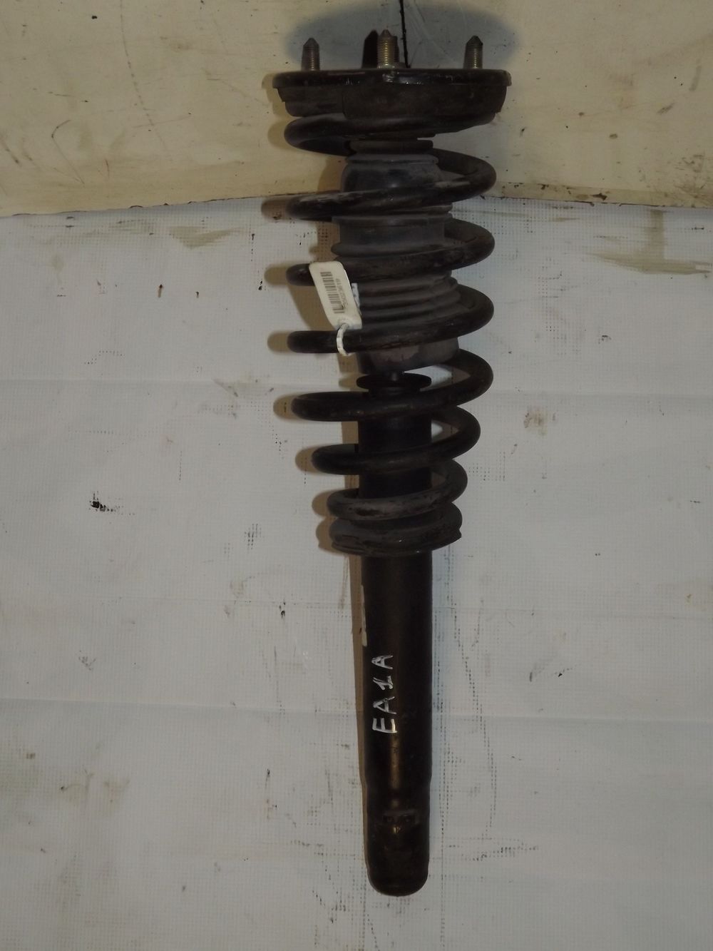 Стойка подвески MITSUBISHI GALANT EA1A Перед (Контрактный) 35023619