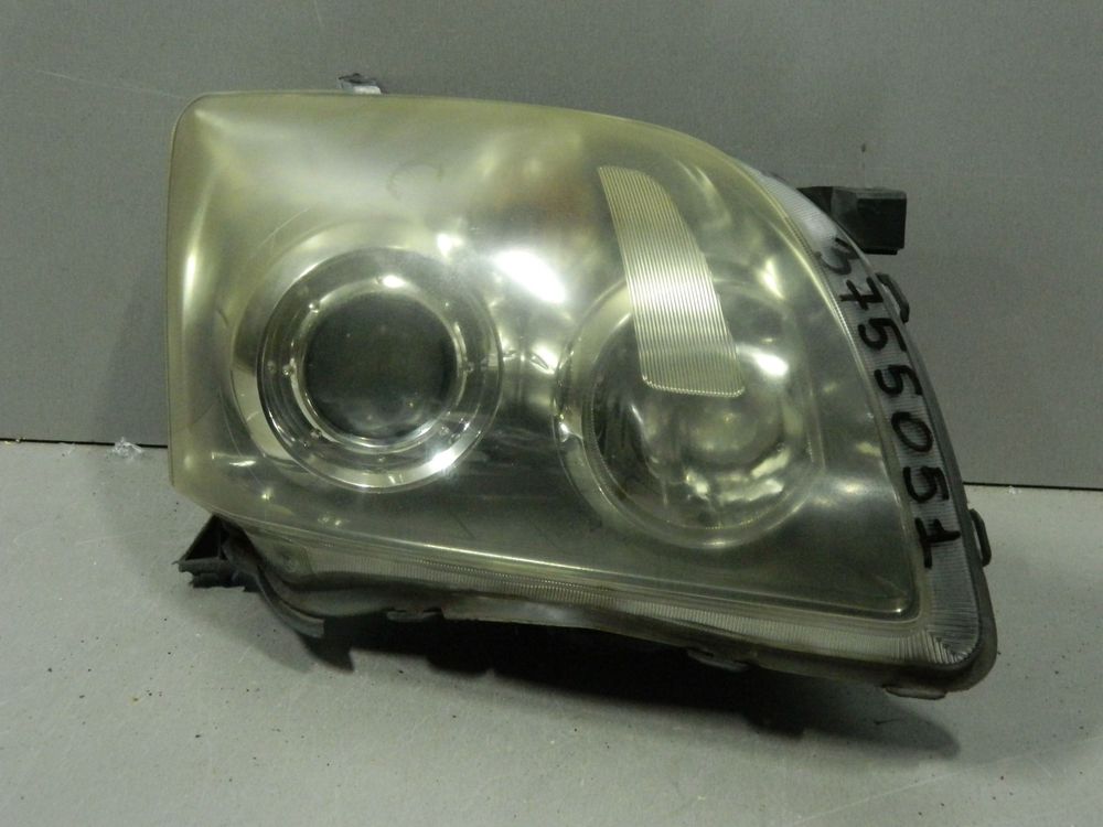 Фара TOYOTA AVENSIS AZT250 Перед Лев 35106 (Контрактный) 37550051