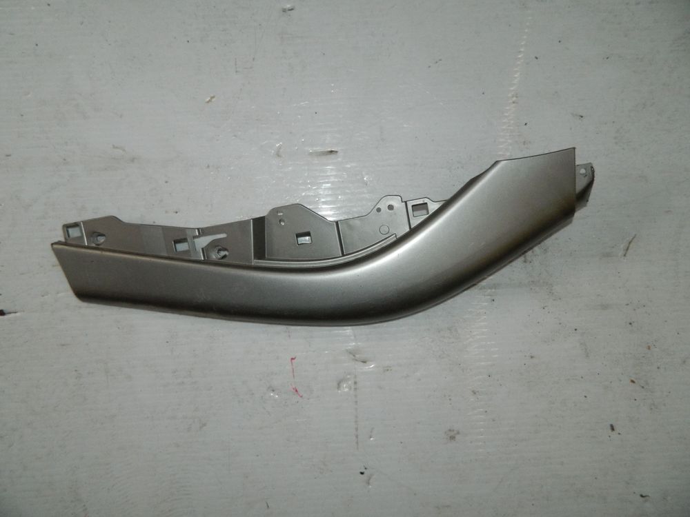 Накладка бампера MITSUBISHI OUTLANDER XL CW Перед (Контрактный) 3562604