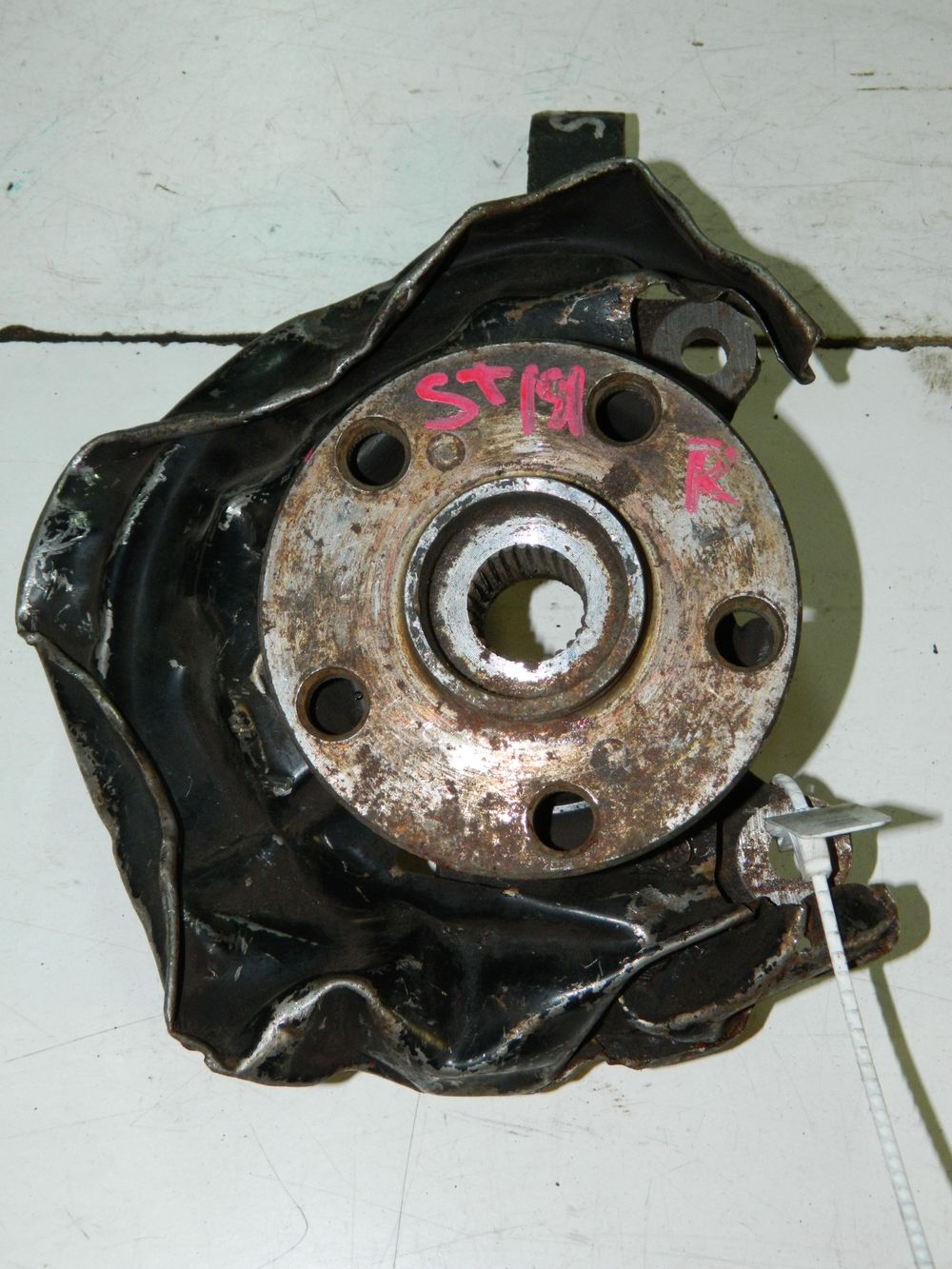 Ступица TOYOTA CALDINA ST191 Перед Прав (Контрактный) 45976613