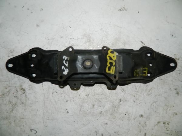 Подушка АКПП SUBARU FORESTER SG5 EJ205 (Контрактный)