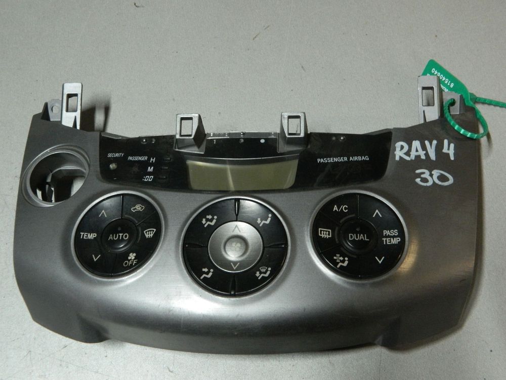 Блок управления климат-контролем TOYOTA RAV4 ACA30 (Контрактный) 81540640