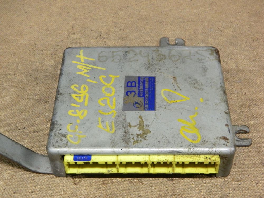 Блок управления ДВС SUBARU IMPREZA EJ20G (Контрактный) 79590314