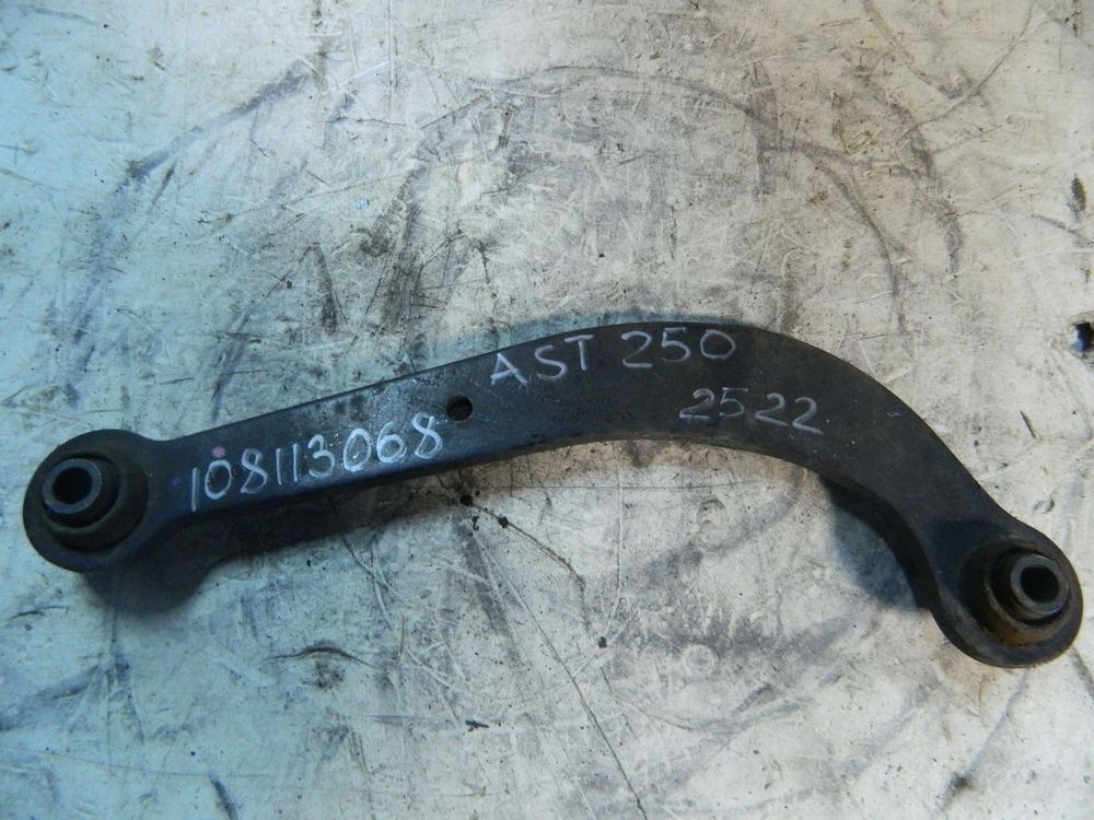 Рычаг подвески TOYOATA AVENSIS AZT250 Зад (Контрактный) 108113068