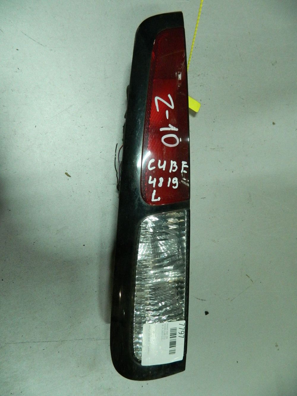 Фонарь NISSAN CUBE AZ10 Зад Лев 4819 (Контрактный) 64492025