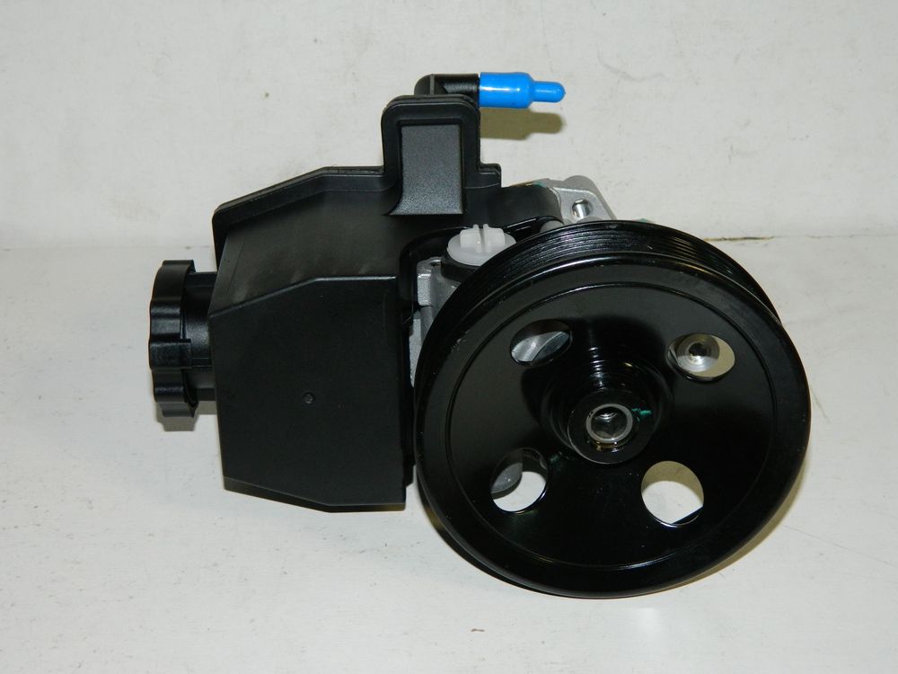 Насос ГУР DAGGER DPV262 MERCEDES-BENZ C-CLASS W202 W203 / E-CLASS W201 S210