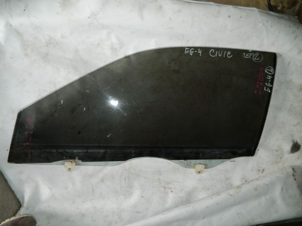 Стекло двери HONDA CIVIC EG4 Перед. Лев (Контрактный) 2932207