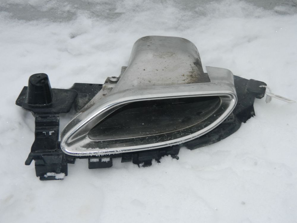 Кронштейн насадки глушителя MERCEDES BENZ W205 C-Klasse (Б/У) 45993970