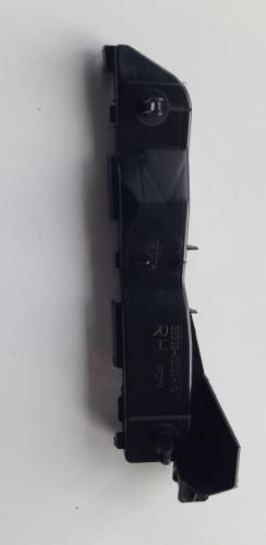 Кронштейн бампера TOYOTA 5253505020 TOYOTA  AVENSIS Перед Прав