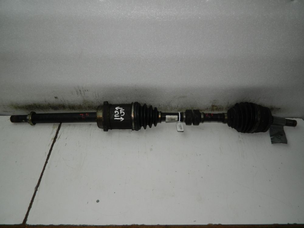 Привод NISSAN PRIMERA P12 QR20DE Перед Прав (Контрактный) 35015622