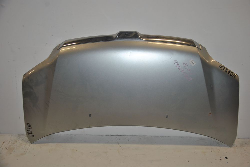Капот TOYOTA NOAH AZR60 (Контрактный) 46091138