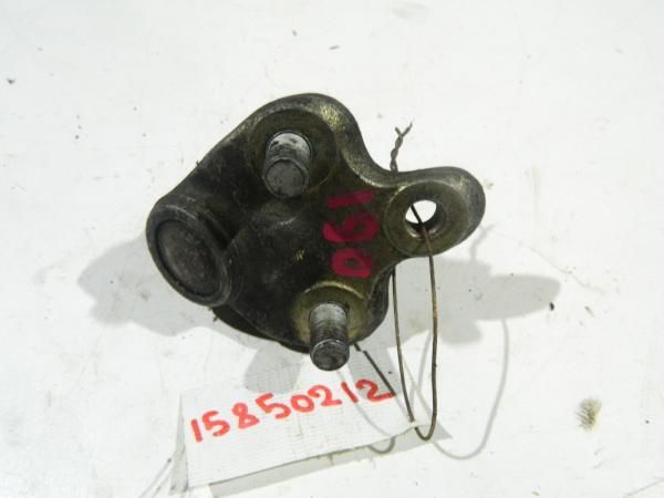 Опора шаровая TOYOTA  AT190 Перед( Контрактный )1585