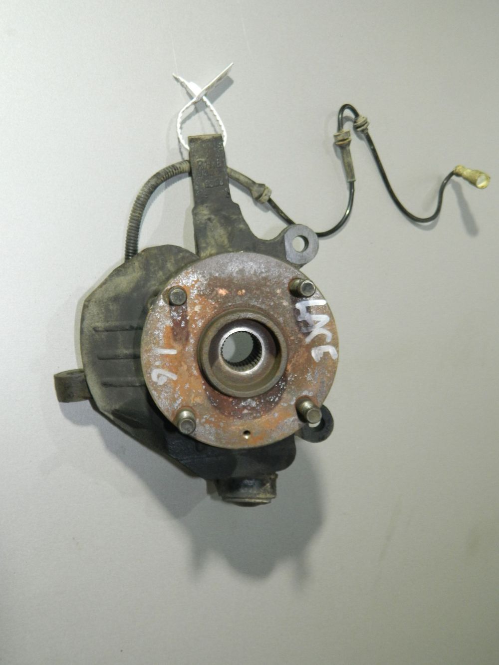 Ступица CHEVROLET LACETTI J200 F16D3 Перед Прав (Б/У) 45989989
