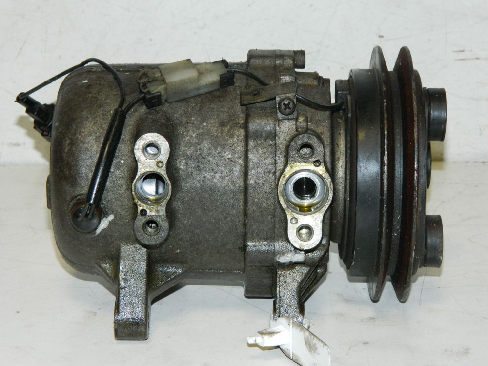 Компрессор кондиционера NISSAN AVENIR CD20 (Контрактный)