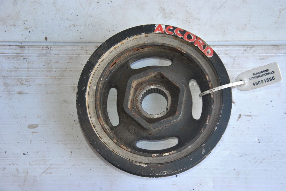 Шкив коленвала HONDA CR-V RE5 R20A (Контрактный) 46091585