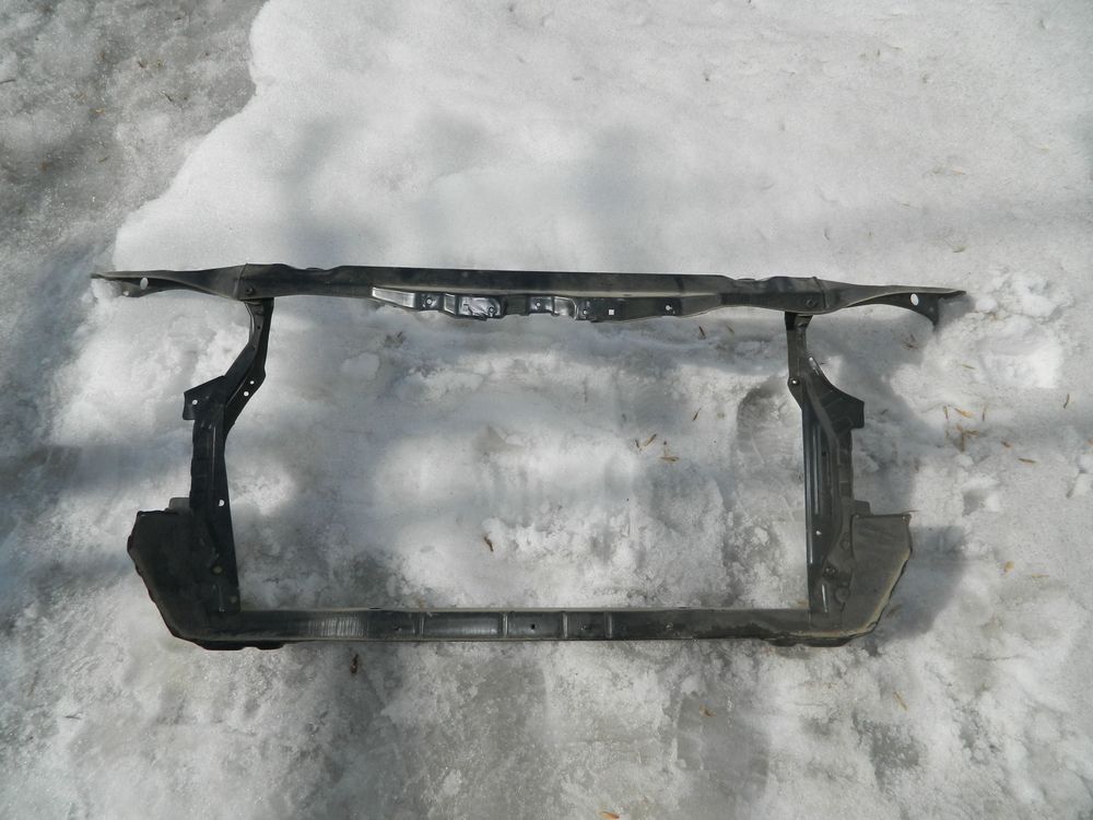 Рамка радиатора TOYOTA 5320133905 Camry