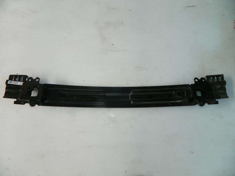 Усилитель бампера API KA011000R0000 KIA PICANTO