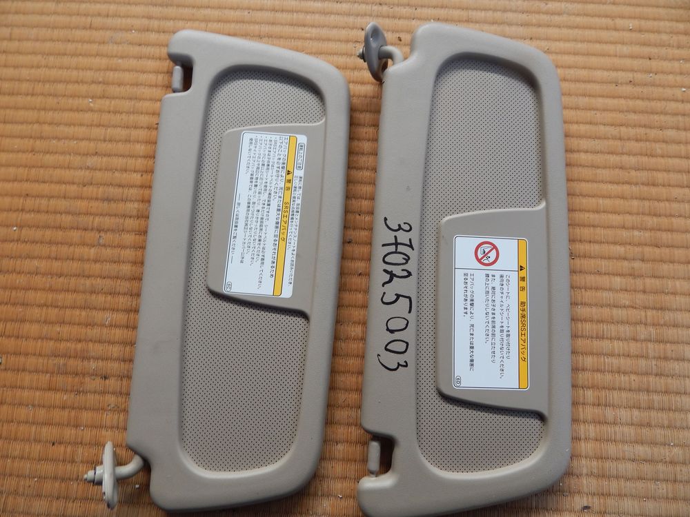 Солнцезащитные козырьки Toyota Sienta NCP81 (контрактный) 37025003