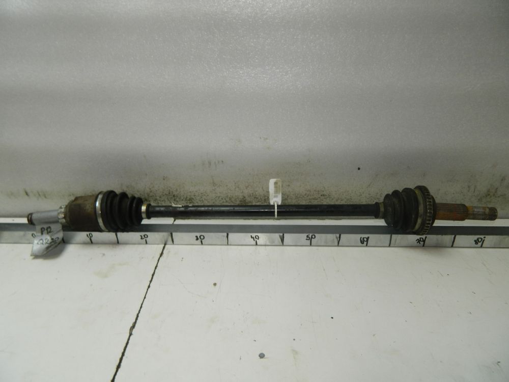 Привод NISSAN PRIMERA P12 QR20DE Зад Прав (Контрактный) 35015520