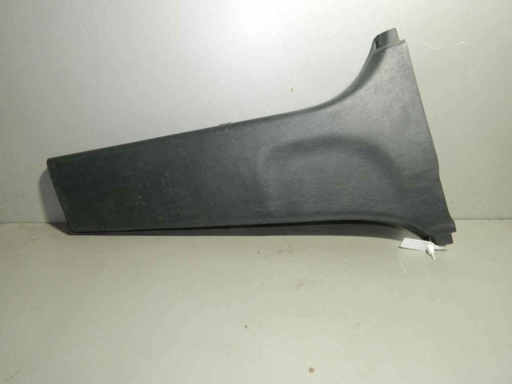 Накладка стойки TOYOTA COROLLA E120 Прав (Б/У) 45993921
