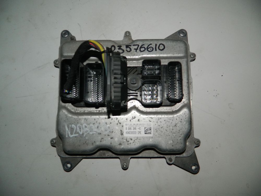 Блок управления ДВС BMW 5-Series F10 N20B20B (Контрактный) 23576610