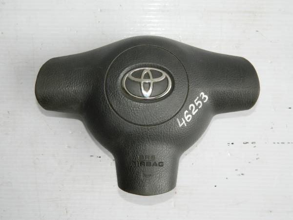 Подушка безопасности на руль TOYOTA COROLLA NZE120 (Б/У)