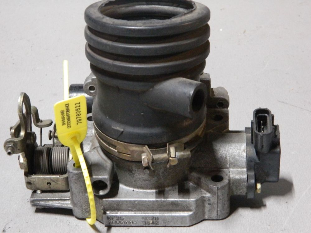 Дроссельная заслонка MAZDA KF (Контрактный) 79780622