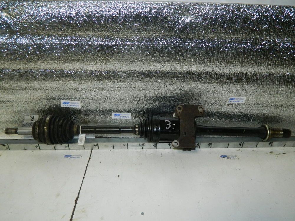 Привод TOYOTA ESTIMA ACR30 2AZFE Перед Прав (Контрактный) 35015427
