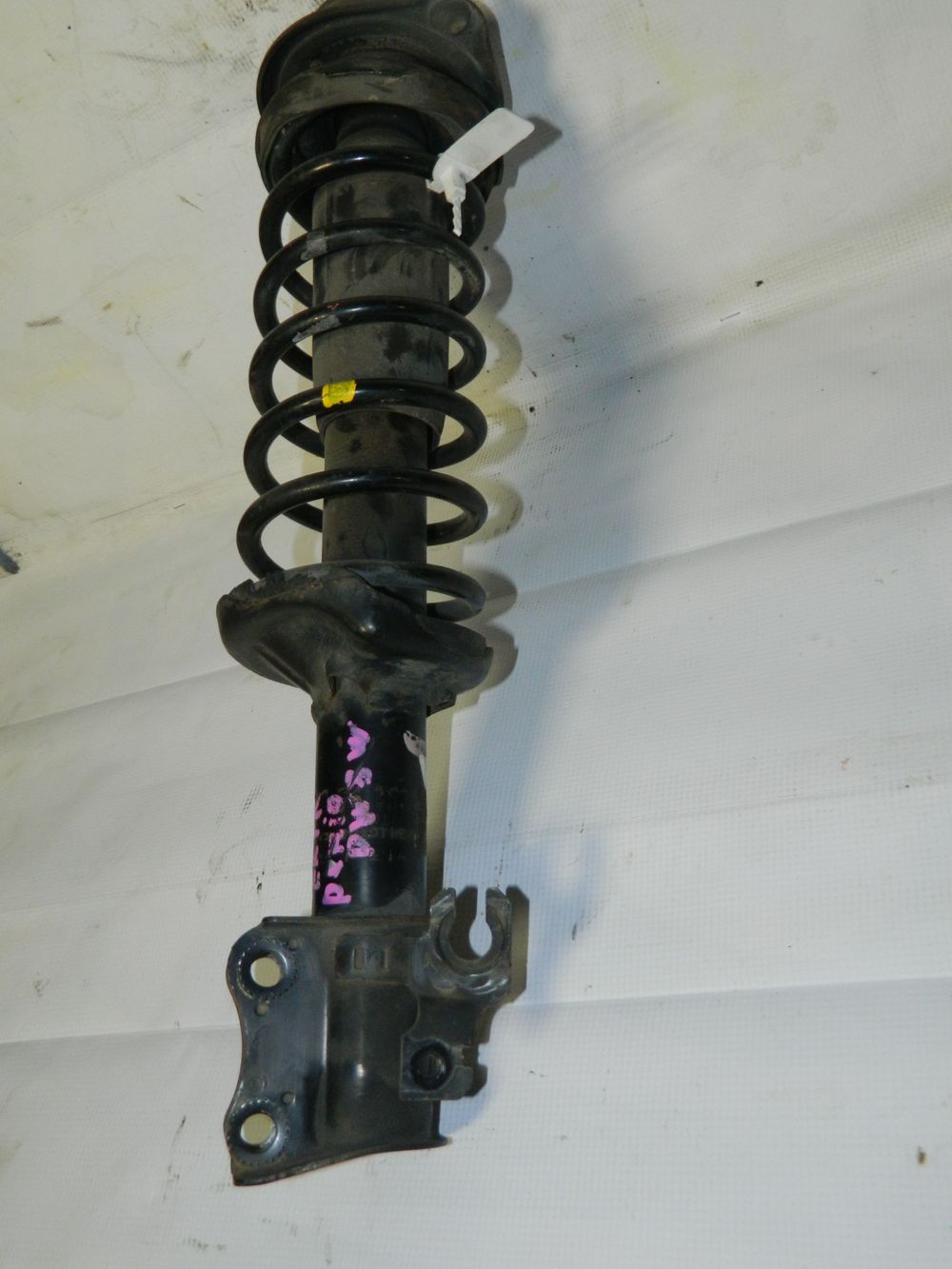 Стойка подвески MAZDA DEMIO DW3W B3 Перед Прав (Контрактный) 35021180