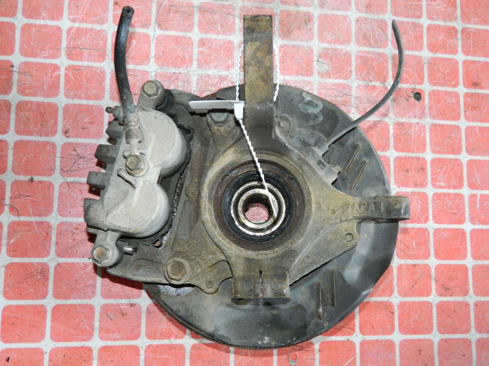 Ступица SUBARU FORESTER SG5 Перед Лев (Контрактный) 45980208