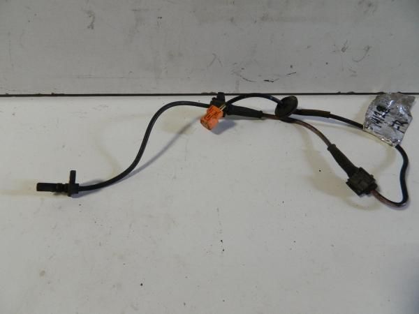 Датчик ABS HONDA FIT GD1 Перед Прав (Контрактный) 12161505