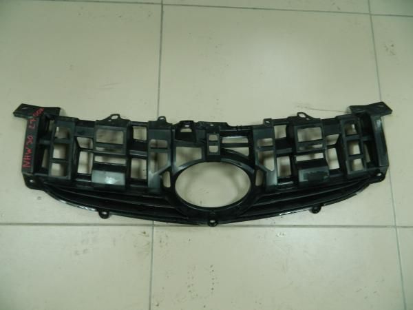 Решетка радиатора TOYOTA PRIUS ZVW30 верхняя (Б/У)