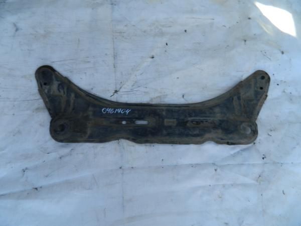 Балка подвески передняя MAZDA PREMACY CP8W FP (Контрактный)